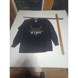 Beth Dutton Inspired Graphic Tee - New with Cow Skull!